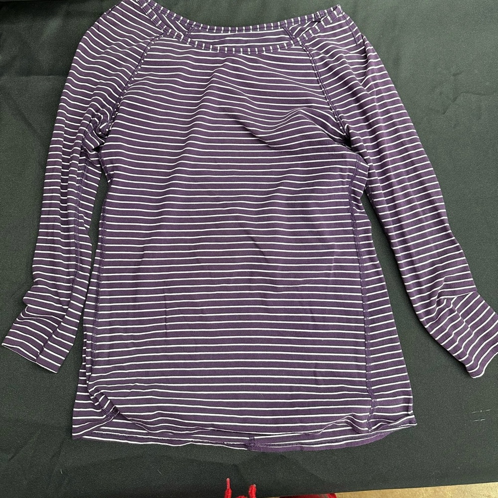 Open back 3/4 sleeve top